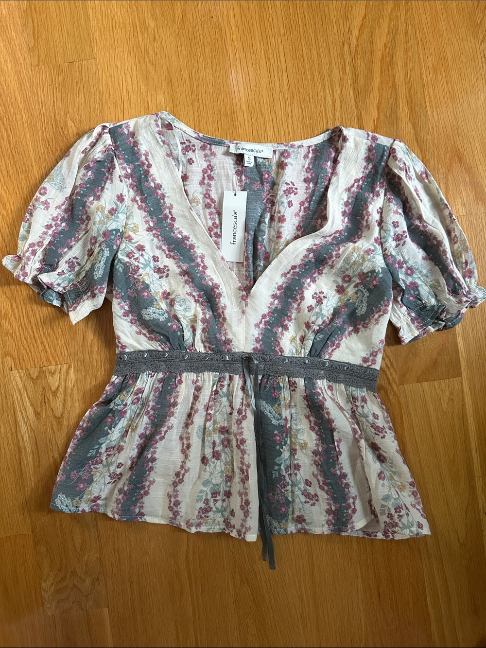 Francesca's Collections Cream Blouse with Gray and Pink Floral Stripes
